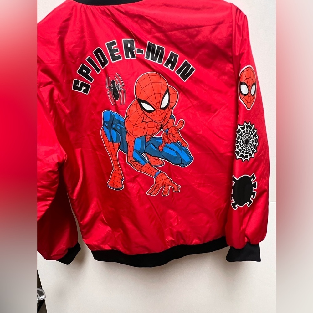 SPIDER-MAN”TO THE RESCUE” RED BOMBER JACKET. MARVEL THEMED BOYS SIZE 18 - Picture 2 of 6